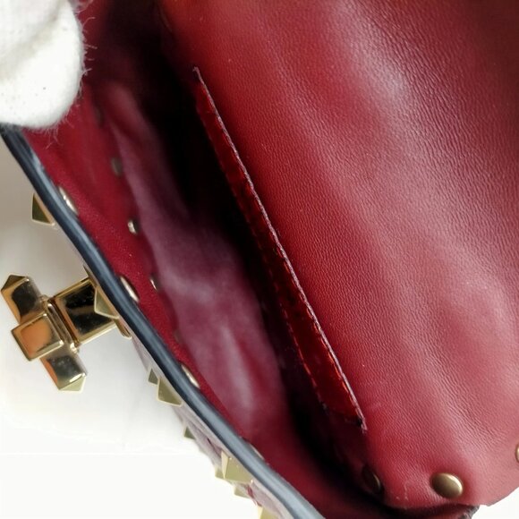 Valentino Garavani Bordeaux Leather Shoulder Bag mon460-101325 - Picture 12 of 16